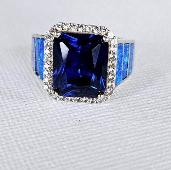 Blue Lab Created Spinel Rhodium Over Sterling Silver Ring. Sz 6! Final P… - Picture 1 of 7